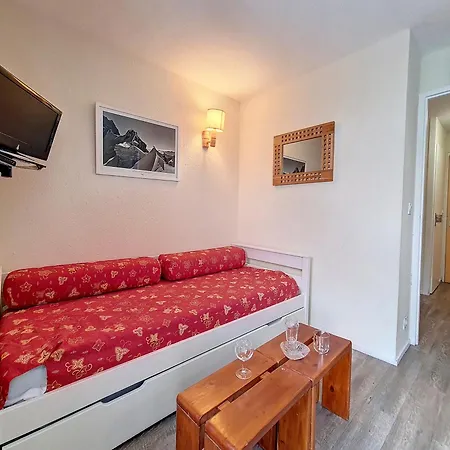 Cosy Au Pied Des Pistes Avec Balcon A 24 Rue Du Panorama, Les Belleville - Fr-1-344-884